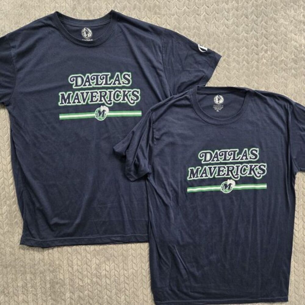 2 Dallas Mavericks Dr. Pepper T-shirt‎ Adult XL NBA Retro Throwback Script Logo